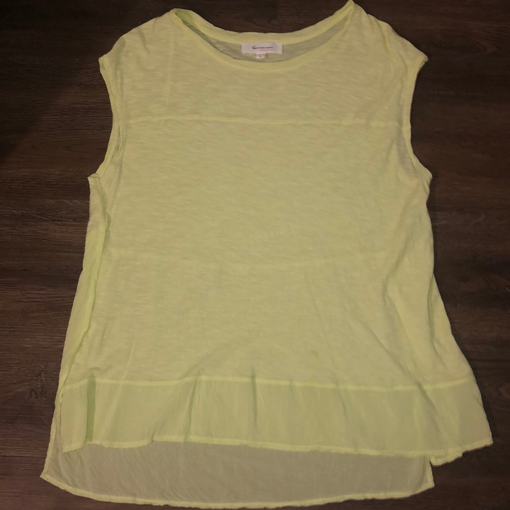 Vince Camuto Top